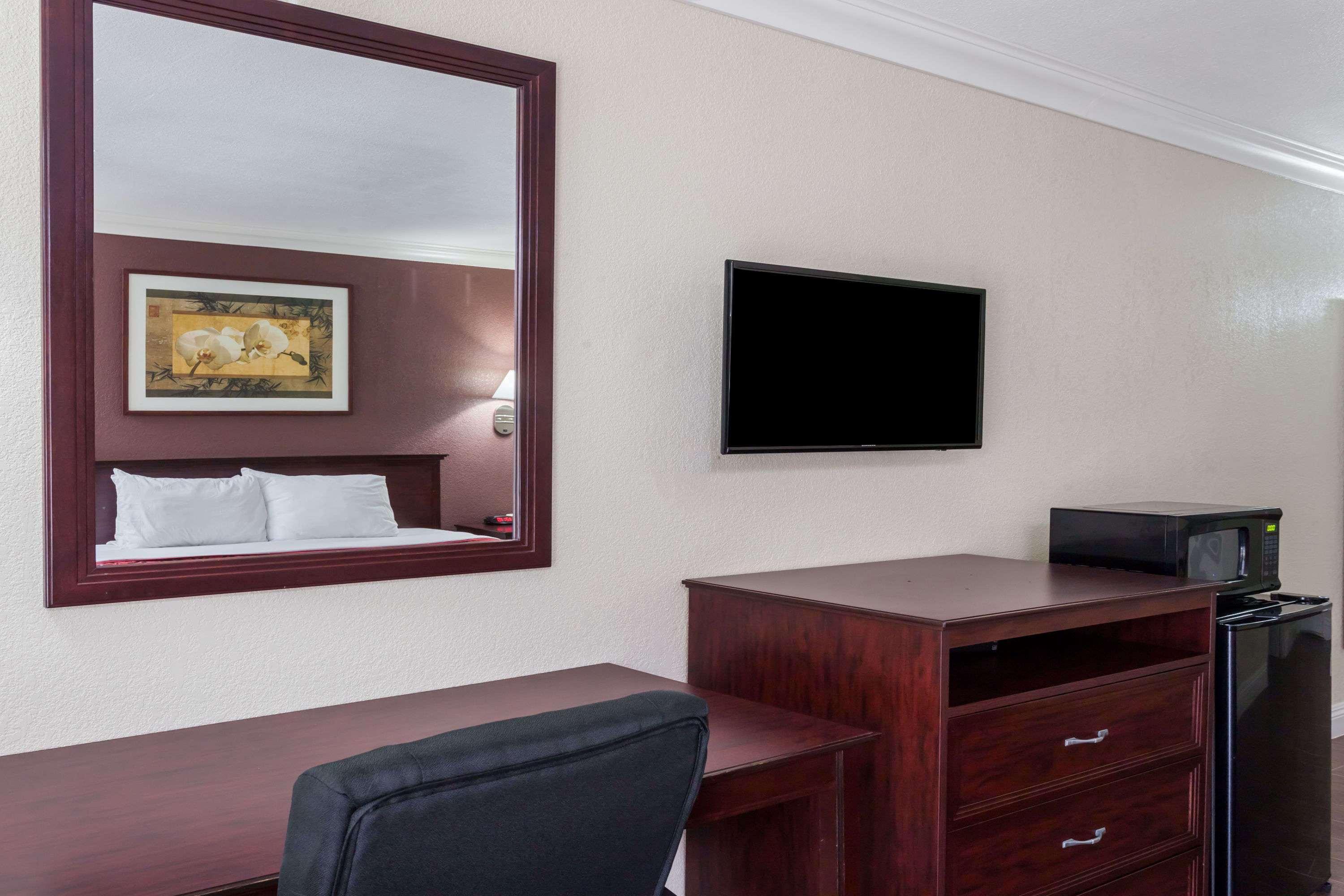 Hospitality Inn San Bernardino Exteriér fotografie