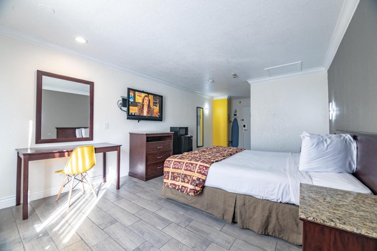 Hospitality Inn San Bernardino Exteriér fotografie