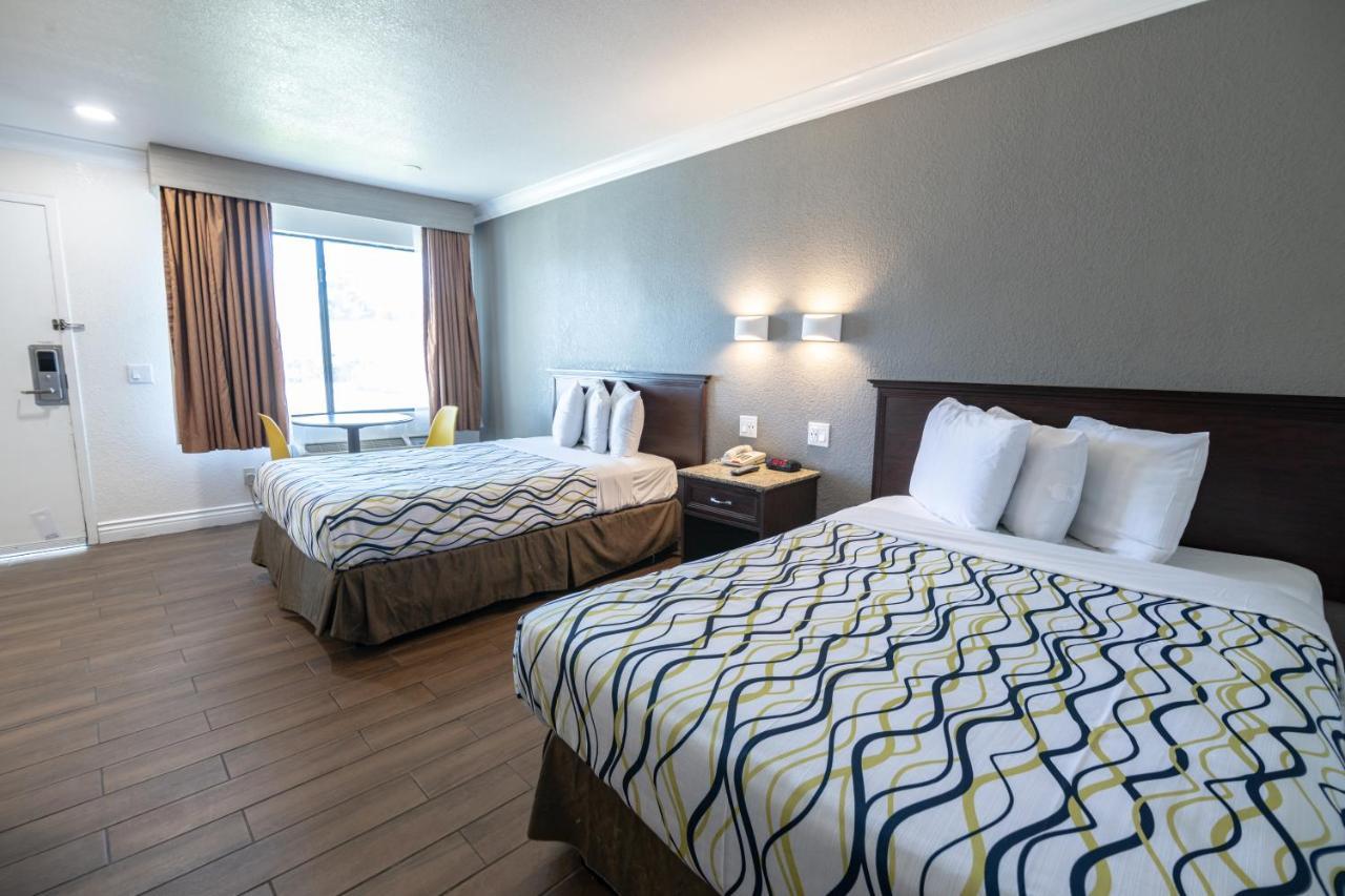 Hospitality Inn San Bernardino Exteriér fotografie